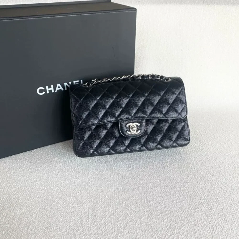 Chanel Women Pre-Loved Bag Very Good Condition